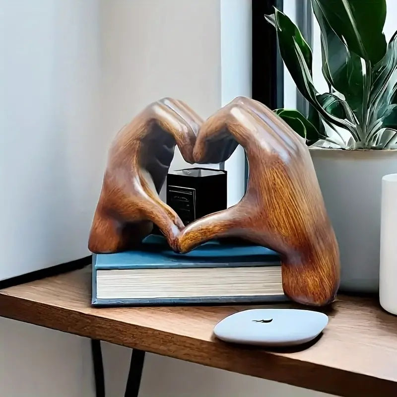 Love Heart Hand Heart-shaped Gesture Resin Statue